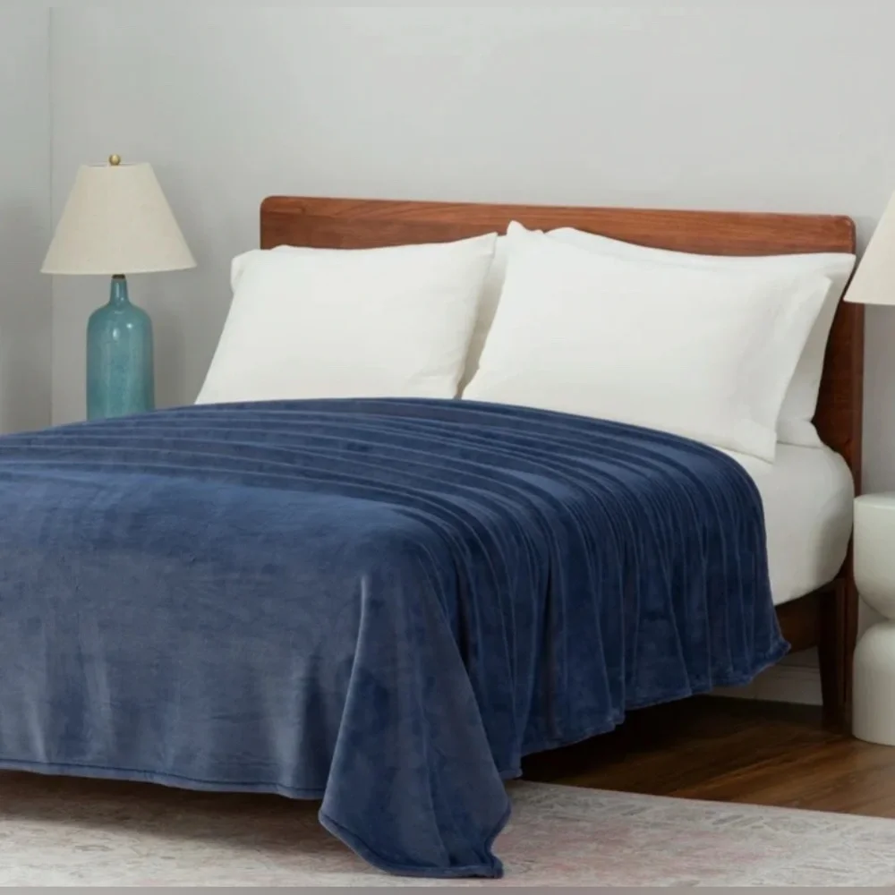 Oversized Luxury Plush Blanket, Full/Queen, 90